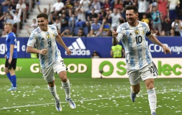 1664264851952026134.jpg 阿英.jpg